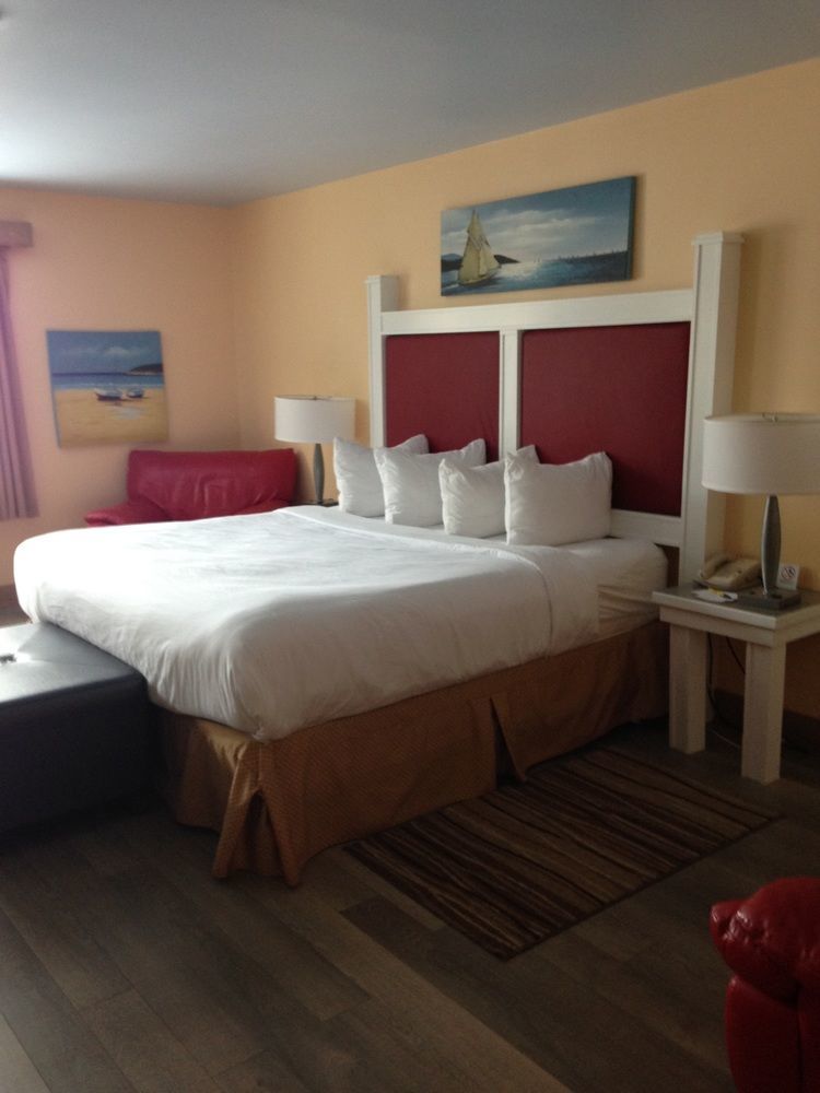 Quality Inn & Suites Cornwall Dış mekan fotoğraf