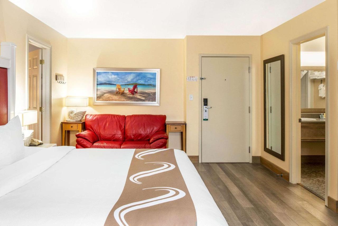 Quality Inn & Suites Cornwall Dış mekan fotoğraf